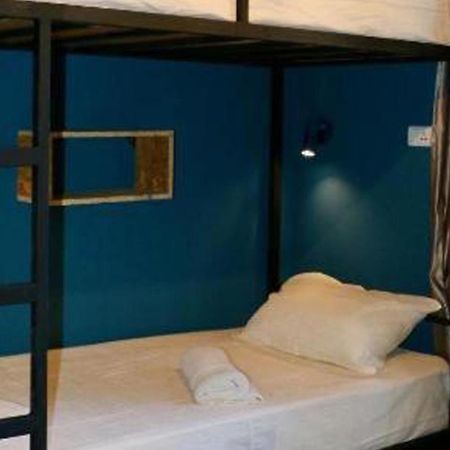 Scary Hostel Тбілісі Екстер'єр фото