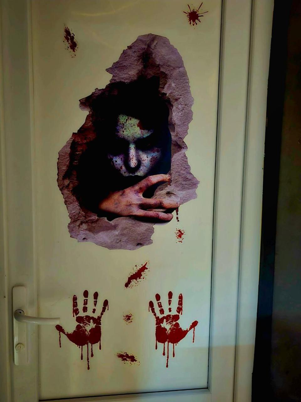 Scary Hostel Тбілісі Екстер'єр фото